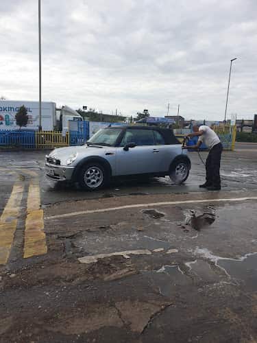 Image of Bella Carwash LTD β Leicester