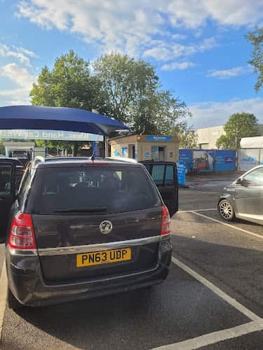 Image of Waves Hand Car Wash Aylesbury Tring Road – Aylesbury